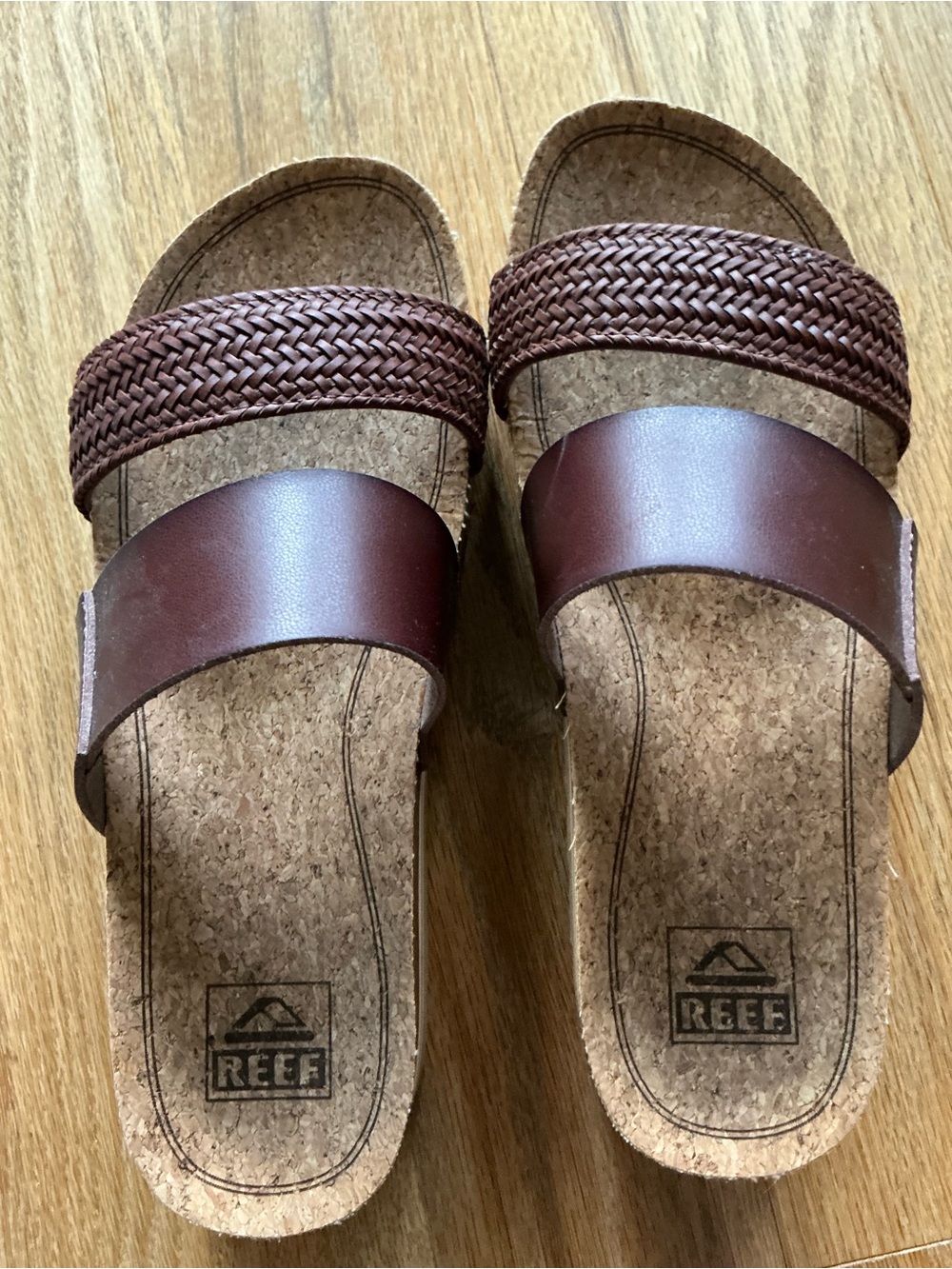 Reef Women's Brown Double-Band Platform Sandals - Picture 6 of 9